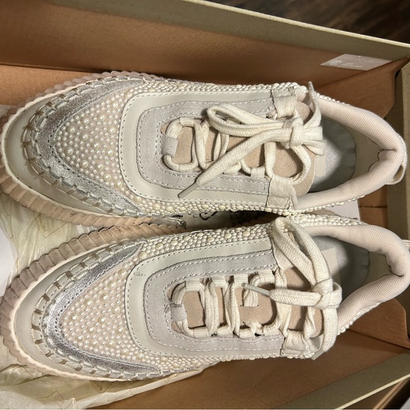Dolce Vita Pearl Women’s Sneakers - Picture 1 of 6